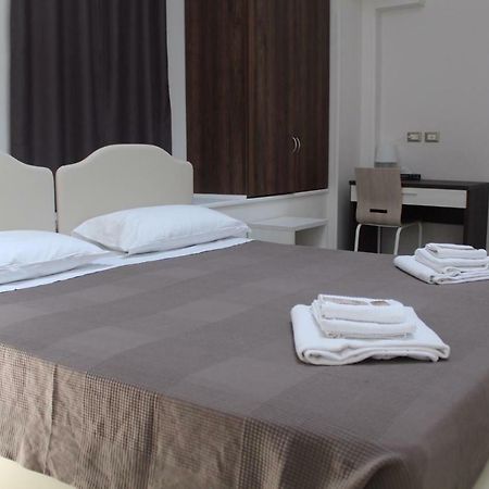 Time Out Aparthotel Casalecchio Di Reno Exterior photo