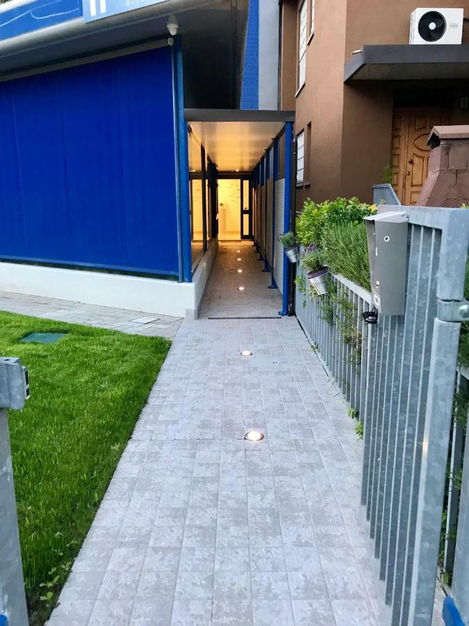 Time Out Aparthotel Casalecchio Di Reno Exterior photo